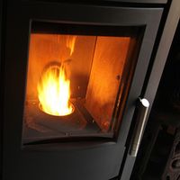 Огромно разнообразие от камини на пелети 2 от Elterm Огромно разнообразие от камини на пелети 2