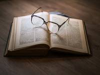 Най-добрите оферти за книжарница 9 от Elephant bookstore Най-добрите оферти за книжарница 9