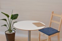 Вижте нашите работни столове 2